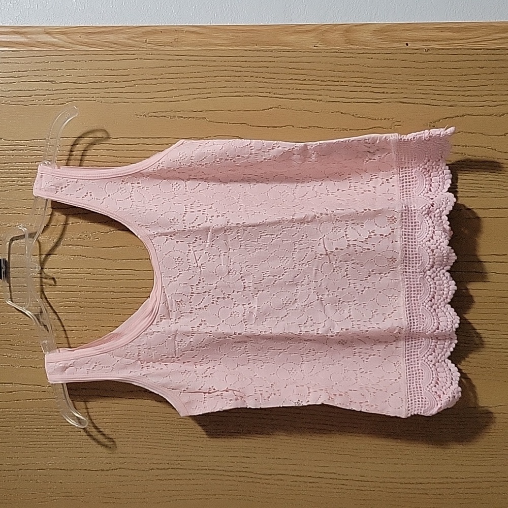 3-pack lace tank tops! - Picture 2 of 9